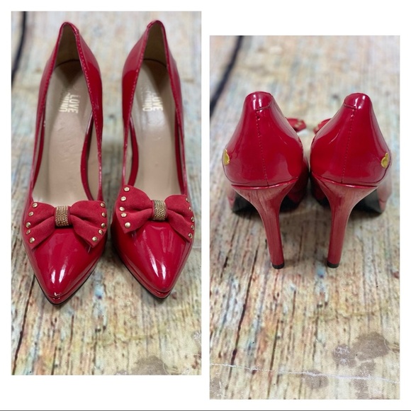 MOSCHINO EUC Red Patent Leather Studded Bow Pumps - Picture 2 of 16
